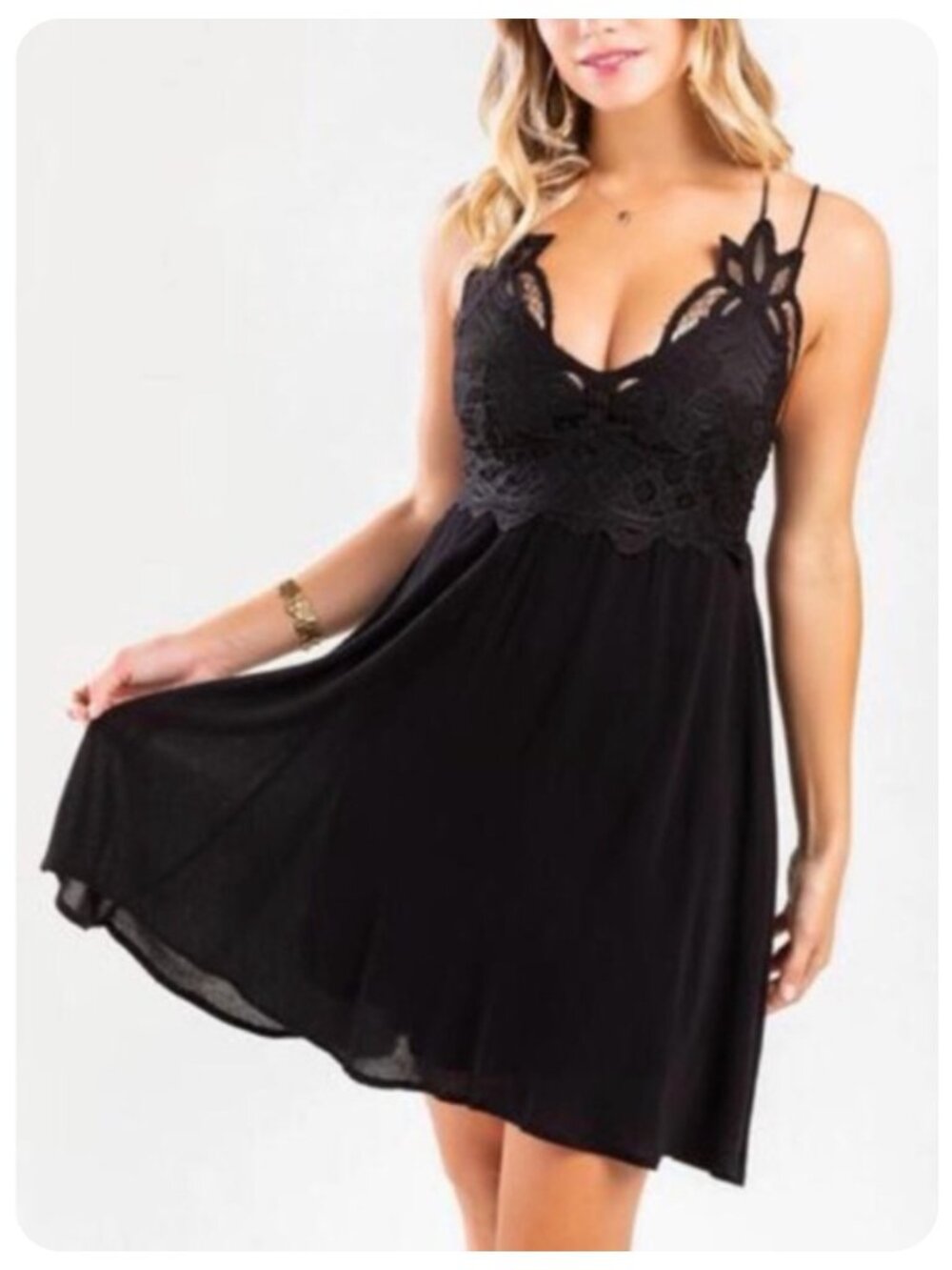 NWT Francesca’s Mi Ami Black Strappy Lace Mini Dress sz M
